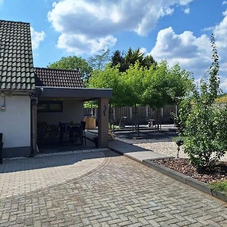 Family Wellness Lodge 4 Personen Zuid-Holland! Ooltgensplaat Екстер'єр фото